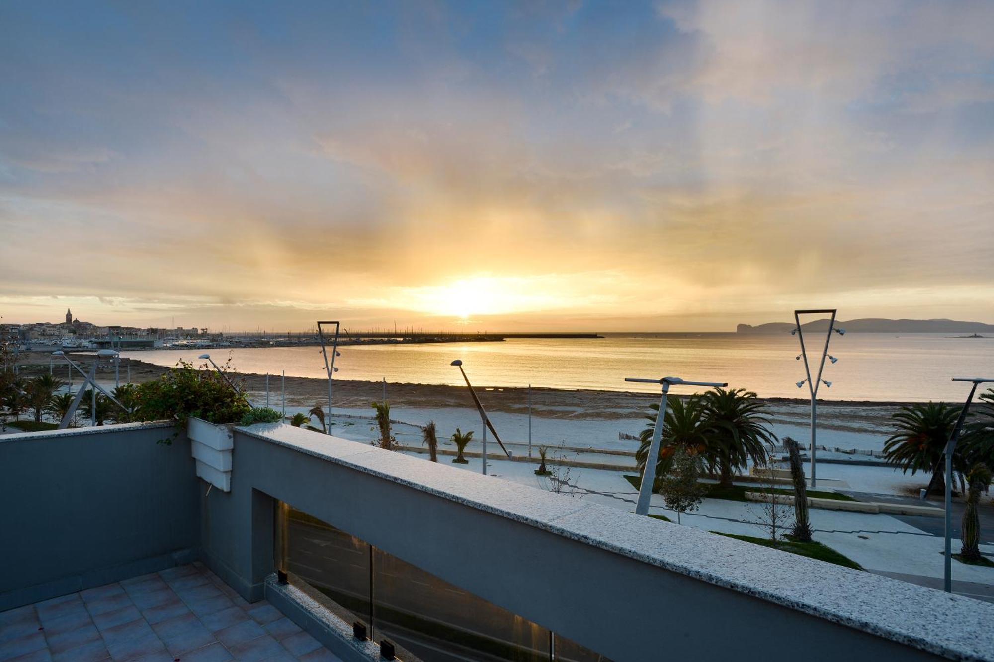 Apartamento Luxury Garibaldi Alguer Exterior foto